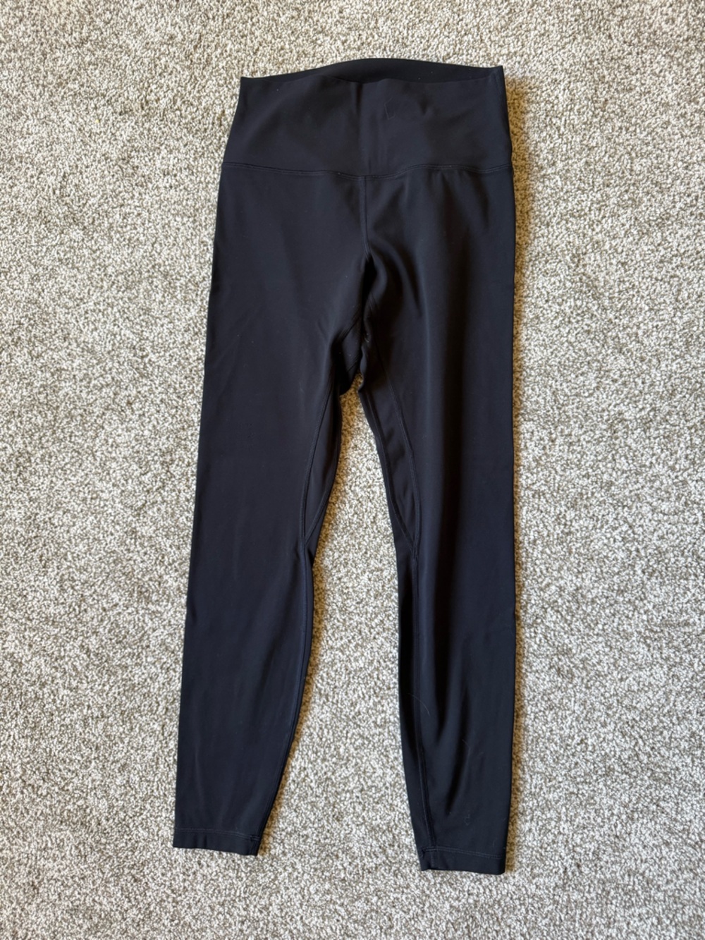 Lululemon Align 28” Leggings, size 8 in black